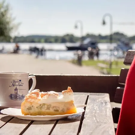 Mueritz Seeromantik Feriepark Sietow Dorf